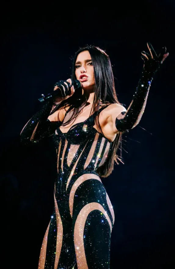 Dua Lipa Age, Height, Weight, Net Worth, Career, And Full Bio