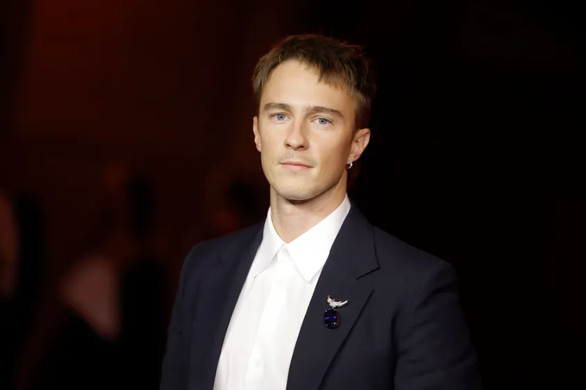 Drew Starkey Age, Net Worth, Height, Weight, Career And Full Bio - Info