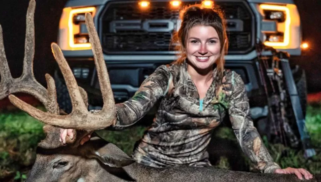 Hannah Barron Age, Height, Weight, Net Worth, Career, And Full Bio