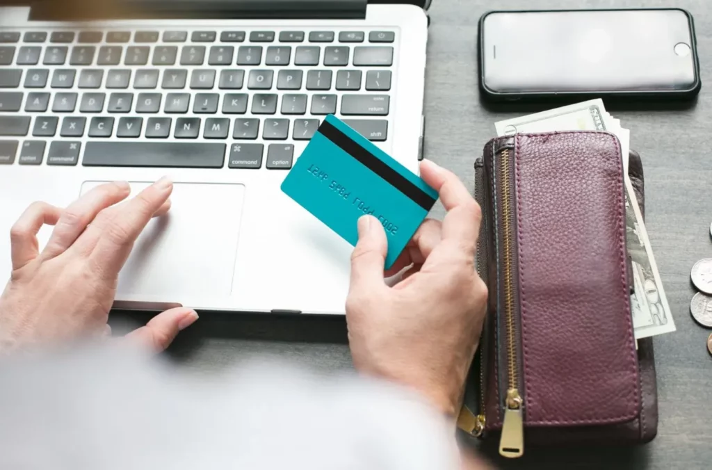 How to Start a Profitable Online Business with Little to No Investment
