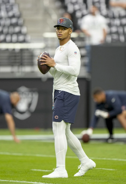 Justin Fields Age