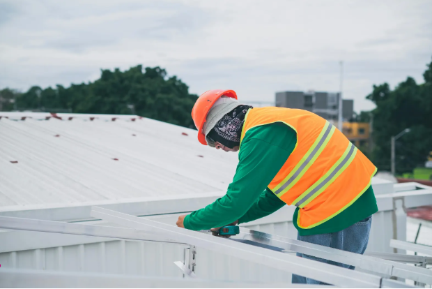 Smart Roofing: How Contractors Can Stay Safe and Efficient on Every Job Smart Roofing How Contractors Can Stay Safe and Efficient on Every Job