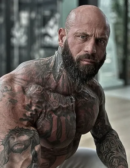 Wes Watson Height, Weight, Age, Net Worth, Career, And More