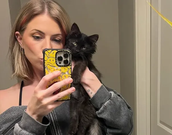 Taylor Acorn Age, Height, Weight, Net Worth, Career, And More