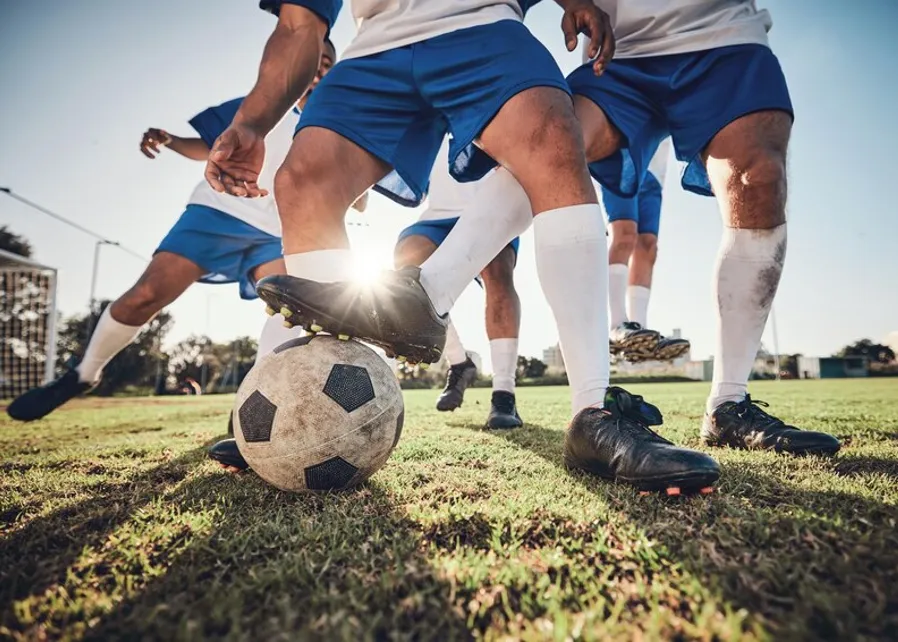 How Often Should a Club Change Its Football Kits