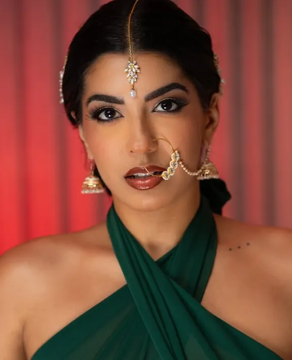 Jasmine Sherni An Insight into the Life of a Rising Star