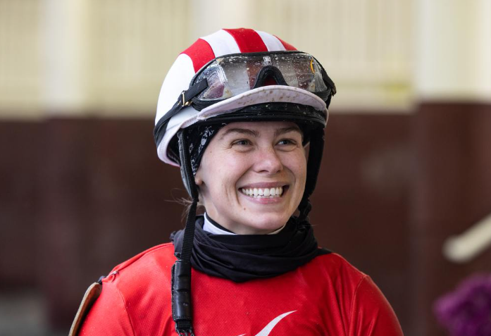 Katie Davis Jockey Height, Net Worth, Stats, Husband, Lifestyle & More Katie Davis Jockey Height