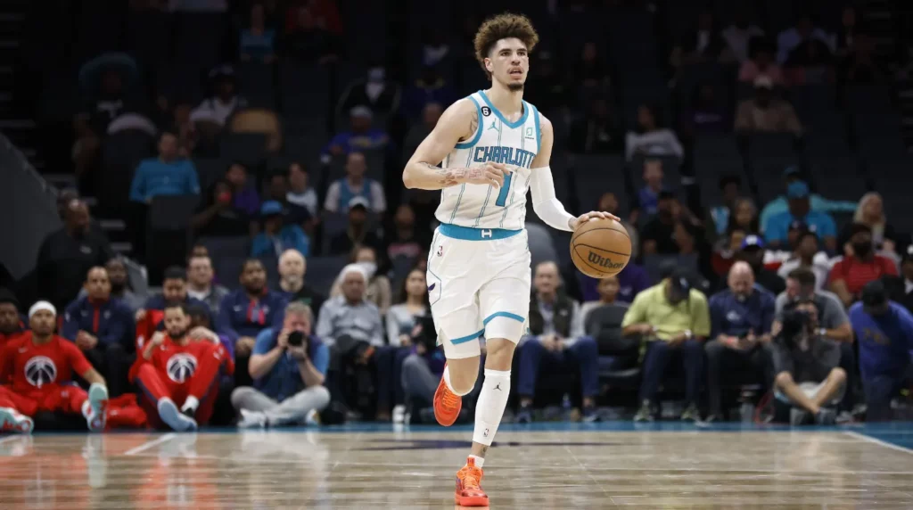 Lamelo Ball Wife, Age, Height, Weight, Net Worth, Career, And Full Bio In 2025