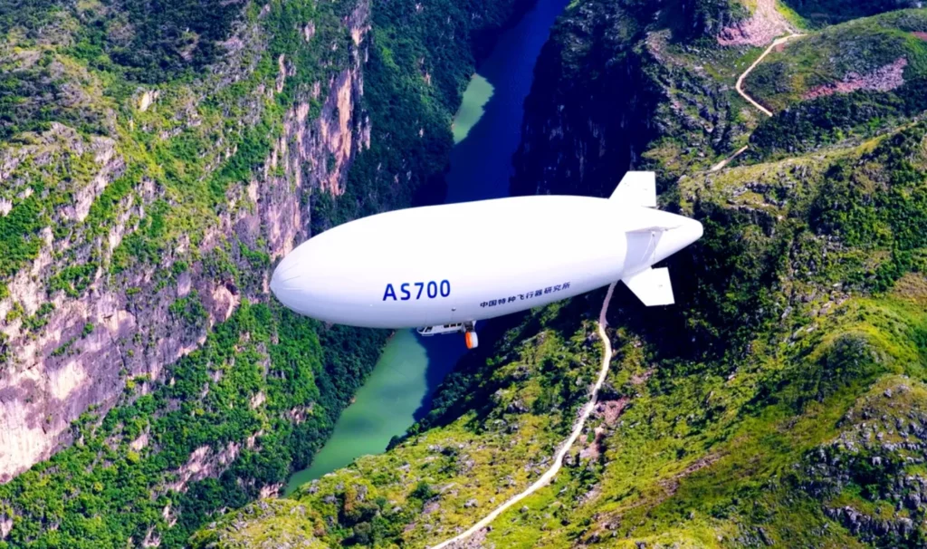 China’s AS700 Airship Clears Plateau Low‑Altitude Test in Guizhou
