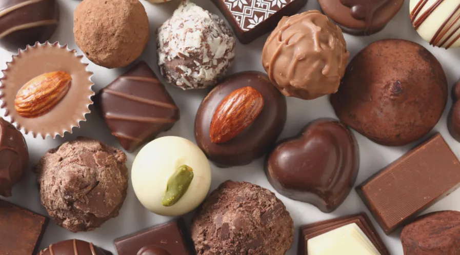 How Curated Chocolate Baskets Add a Touch of Elegance to Gifts