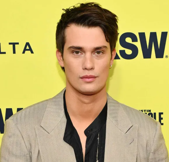 Nicholas Galitzine Height, Age, Weight, Net Worth, Career, And More Nicholas Galitzine Height, Age, Weight, Net Worth, Career, And More