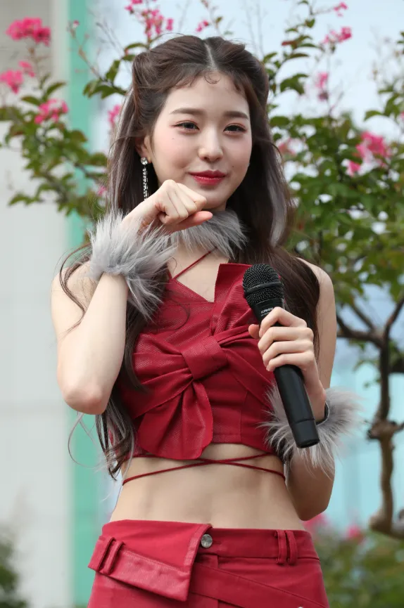 Wonyoung Age Exploring the Life, Career, and Success of the IVE Star