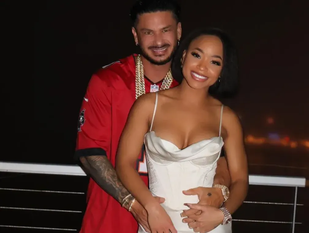 Nikki Hall Age – Full Biography, Career, Net Worth, Lifestyle & More