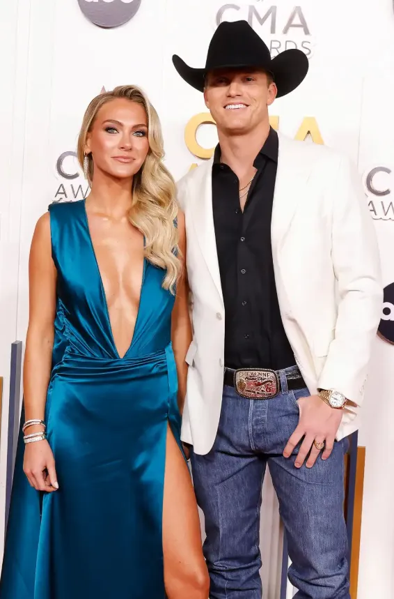 Parker McCollum Age & Profile Uncovering the Journey of the Texas-Country Star