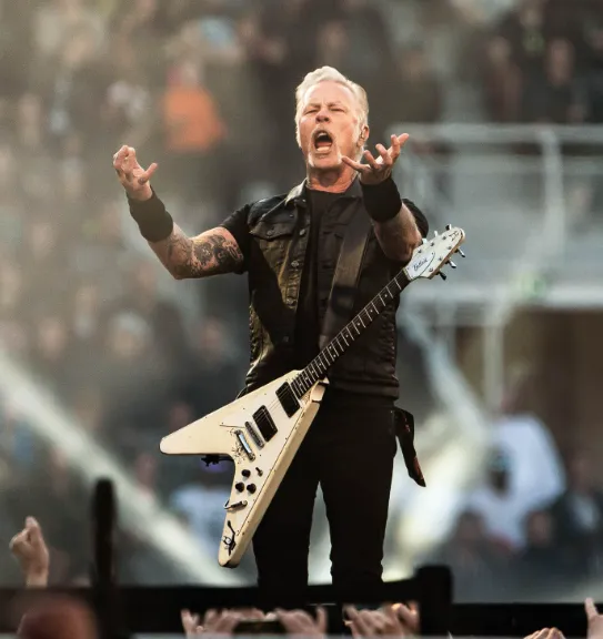 James Hetfield Height Unveiling the Rock Legend’s Stature