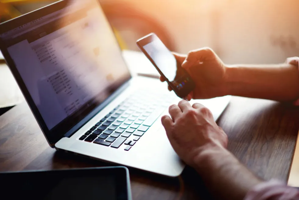 Online Insurance Buying Guide: What to Check Before You Decide Online Insurance Buying Guide What to Check Before You Decide